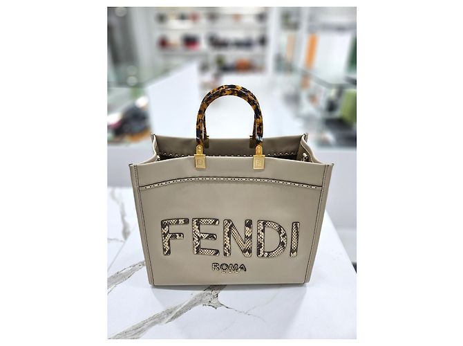 Fendi Borsa tote e a spalla media Sunshine in grigio piccione Marrone - vista 27