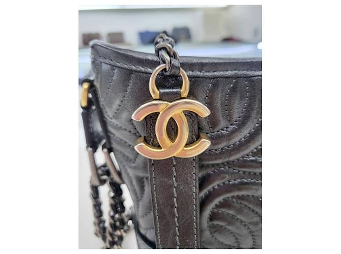 Chanel Borsa hobo Gabrielle Small Nero - vista 18