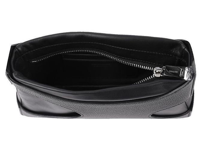 Salvatore Ferragamo Mini Schultertasche mit Ausschnittdetail Schwarz - Ansicht 8
