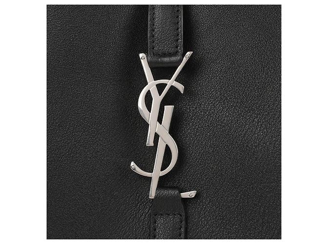 Saint Laurent Piccola borsa in pelle morbida Nero - vista 9
