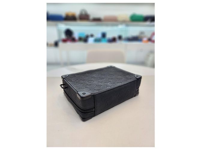 Louis Vuitton Trousse Trunk Morbida Nera Crossbody Nero - vista 18