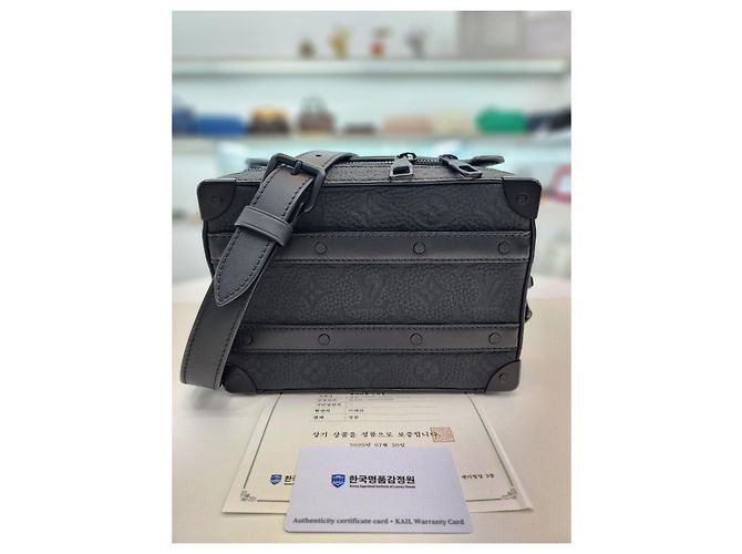 Louis Vuitton Trousse Trunk Morbida Nera Crossbody Nero - vista 2