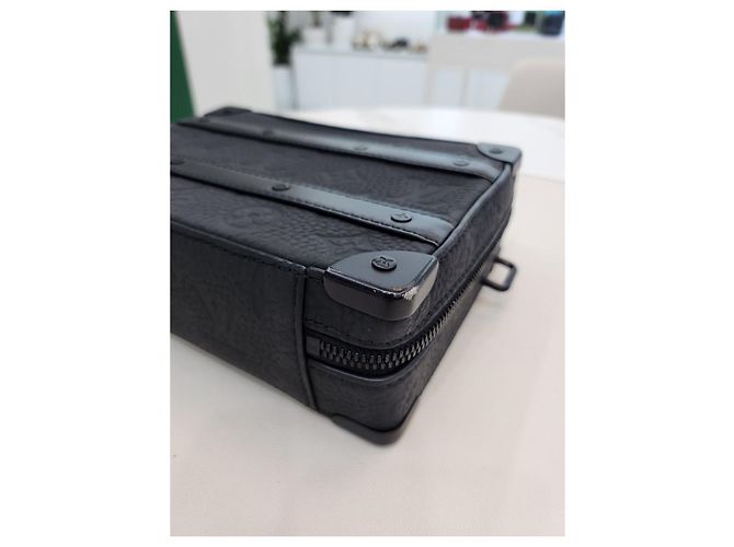 Louis Vuitton Trousse Trunk Morbida Nera Crossbody Nero - vista 7