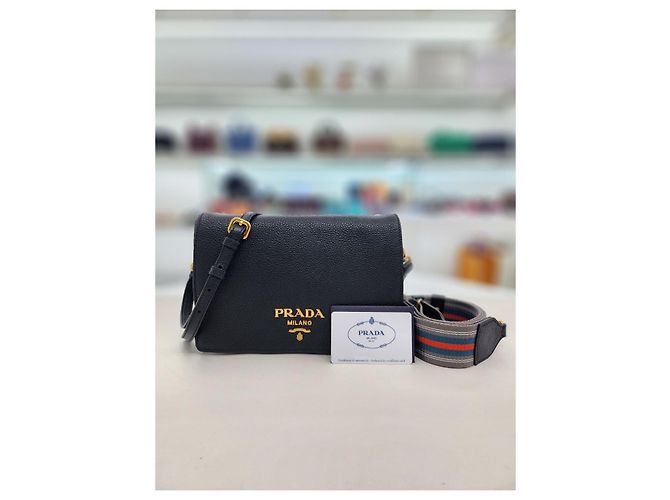 Double Prada Borsa a tracolla incrociata in pelle Dino con doppia tracolla Nero - vista 10