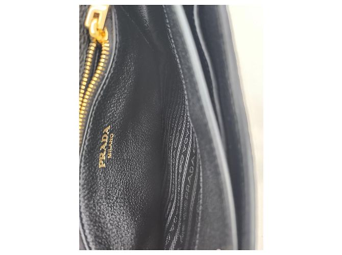 Double Prada Borsa a tracolla incrociata in pelle Dino con doppia tracolla Nero - vista 17