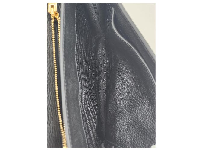 Double Prada Borsa a tracolla incrociata in pelle Dino con doppia tracolla Nero - vista 18