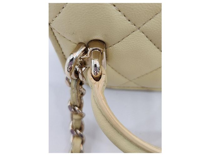 Chanel Borsa a tracolla mini in pelle di agnello con catena Vanity Giallo - vista 22
