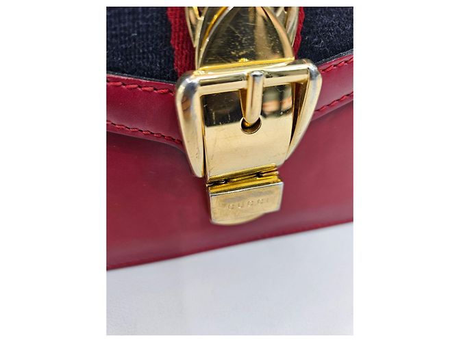 Gucci Mini Borsa Silvi Rossa Tote e Crossbody Rosso - vista 17