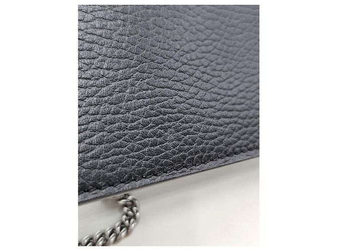 Salvatore Ferragamo Borsa a tracolla super mini Dionysus in pelle nera con cristalli Nero - vista 23