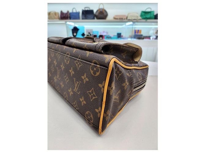 Louis Vuitton Borsa Tote Monogram PM Manhattan Marrone - vista 14