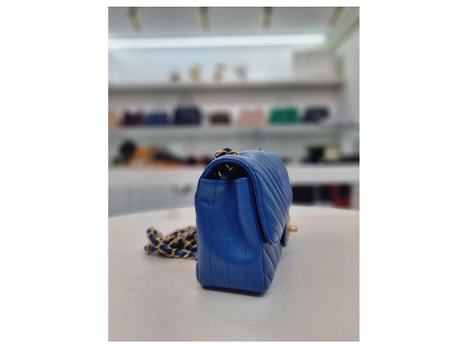 Chanel Borsa a tracolla mini catena dorata classica Blu - vista 5