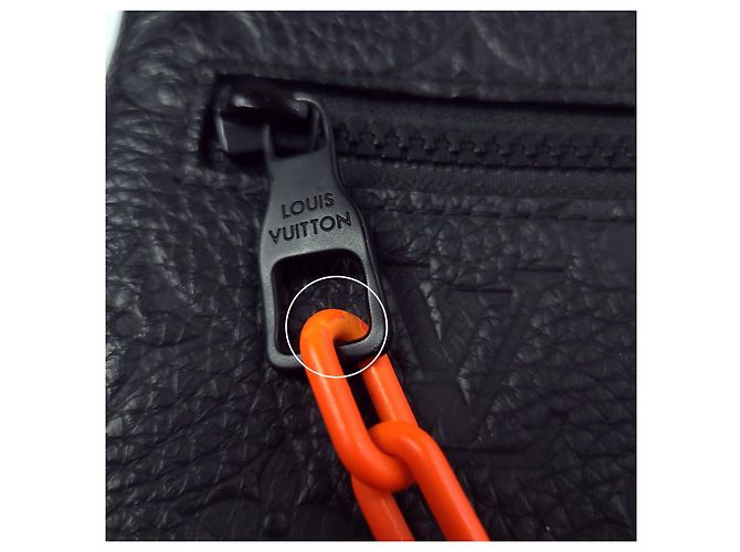Louis Vuitton Borsa a tracolla Toriyon Monogram di Virgil Abloh Nero - vista 4