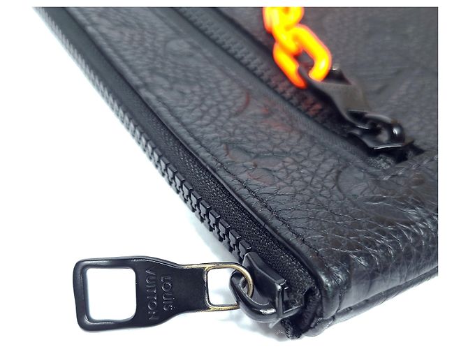 Louis Vuitton Borsa a tracolla Toriyon Monogram di Virgil Abloh Nero - vista 7