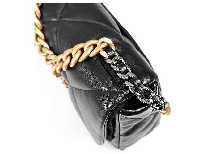 Chanel Borsa a soffietto da donna in pelle di agnello, borsa media, oro e nero - vista 10