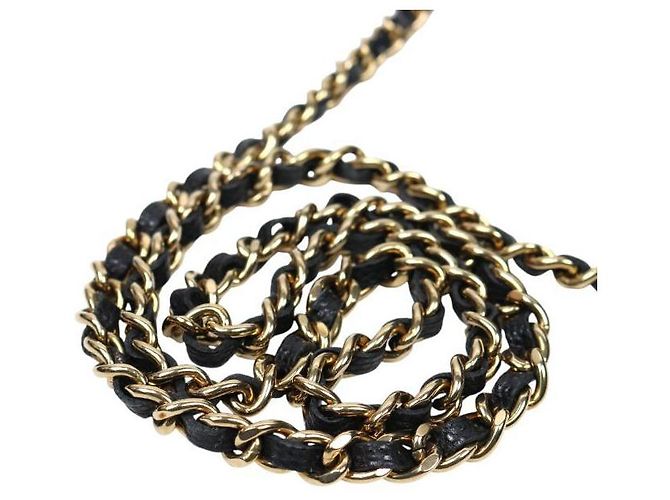 Chanel Mini bolsa transversal em pele de caviar preto em forma de meia-lua com corrente - vista 5