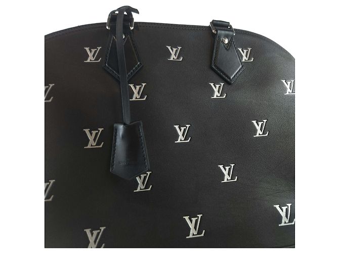 Louis Vuitton Borsa da viaggio Alma in monogramma argento - vista 2