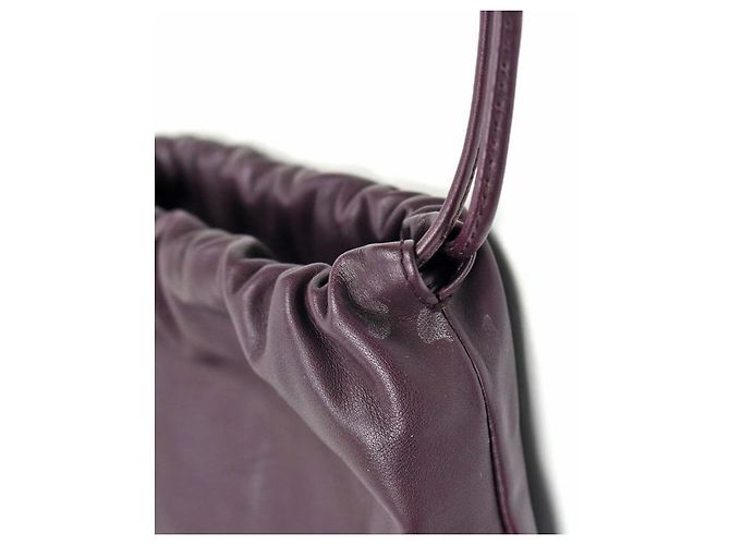 Bottega Veneta Mini bolsa bulbo de couro roxa - vista 9