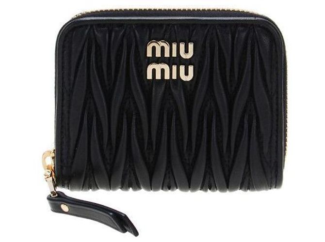 Miu Miu Schwarze gesteppte Napa-Münzbörse mit Stempel: AFPP - Ansicht 2