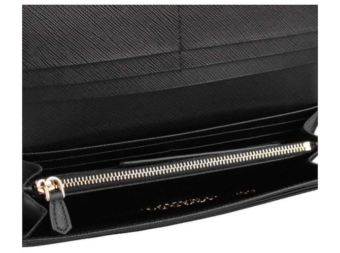 Prada Cartera larga de cuero Saffiano Triangle QHH Negro - vista 7