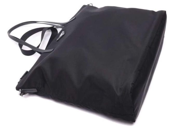 Prada Borsa a Spalla Pocono in Nylon Nero - vista 5
