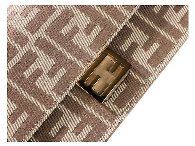 Fendi Borsa a Spalla Baguette con Catena Beige AUNJ Marrone - vista 6