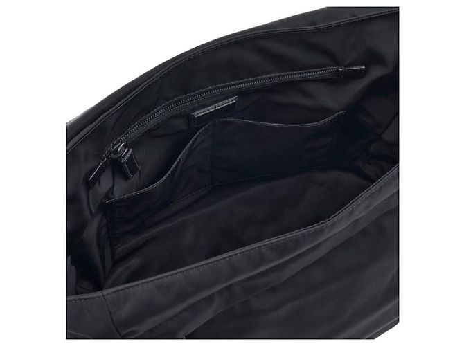 Prada Borsa a tracolla in nylon leggero Nero - vista 8