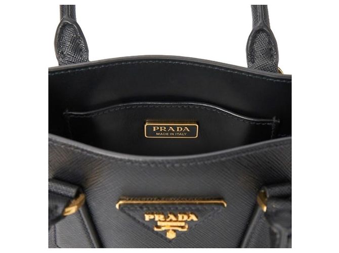 Prada Bolsa Tote Saffiano Preta com Logo Triangular Número do Produto: NZV Preto - vista 11