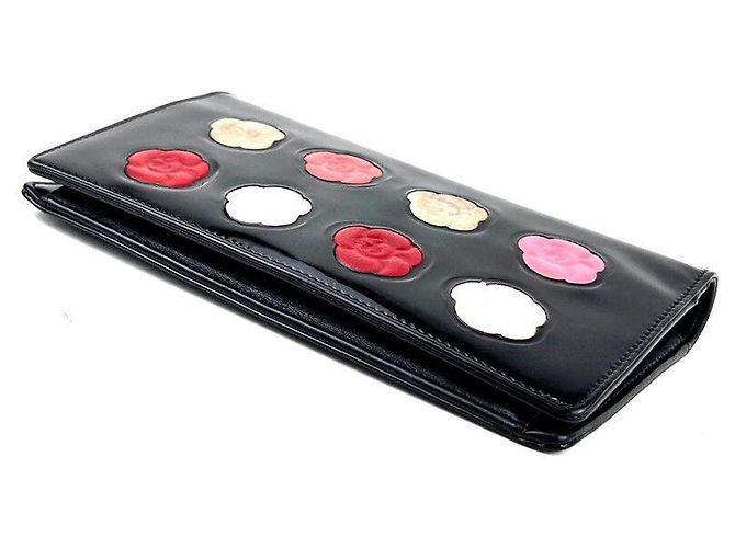 Chanel Camelia Makeup Palette Folded Wallet Long Wallet Black - view 3