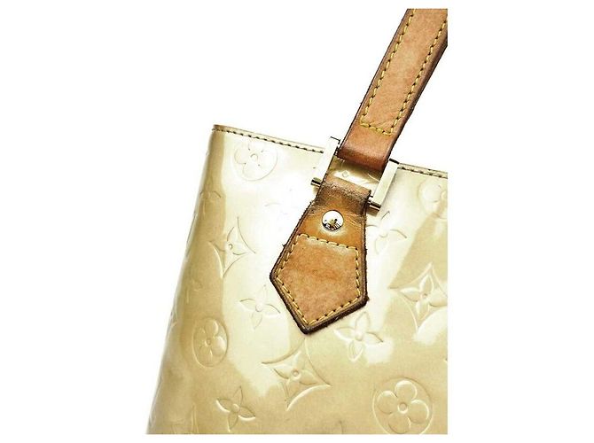 Louis Vuitton Borsa Tote Houston Gialla in Vernice Giallo - vista 3