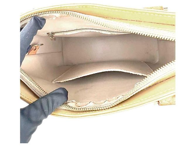 Louis Vuitton Borsa Tote Houston Gialla in Vernice Giallo - vista 5