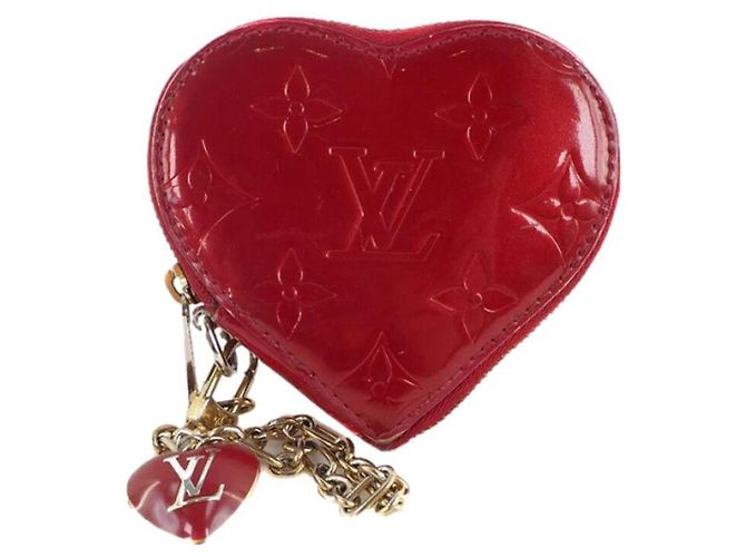 Louis Vuitton Monedero de cadena en forma de corazón Vernis Roja - vista 3