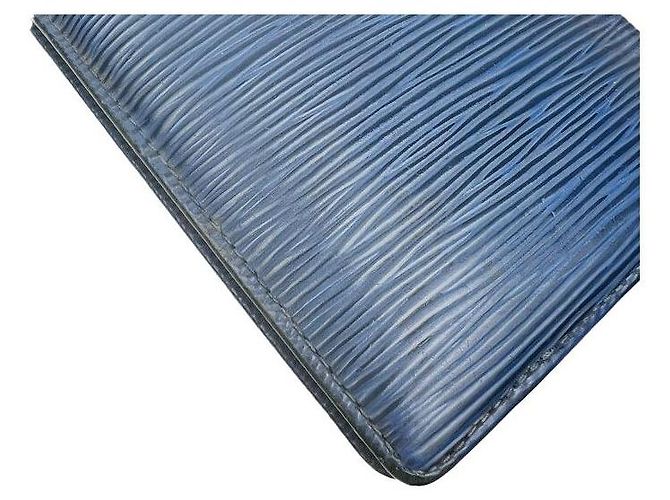Louis Vuitton Carteira longa Brazza em couro Epi azul marinho - vista 5