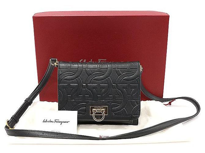 Salvatore Ferragamo Borsa a tracolla Trifolio in pelle di vitello nera con Gancini dorati Nero - vista 2