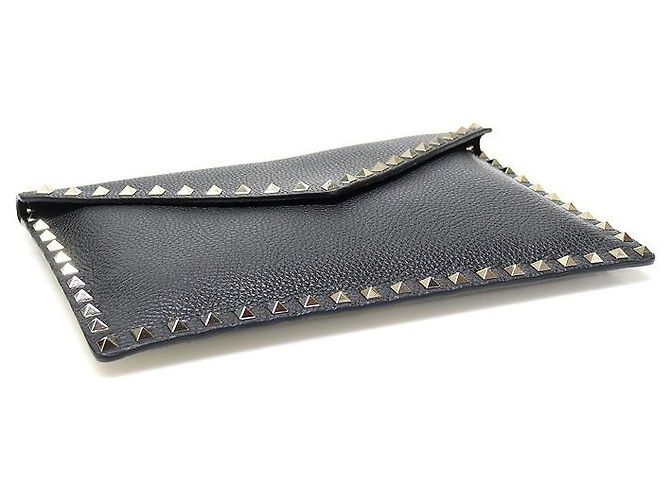 Valentino Clutch Envelope em Couro Preto com Studs Dourados Rockstud - vista 4