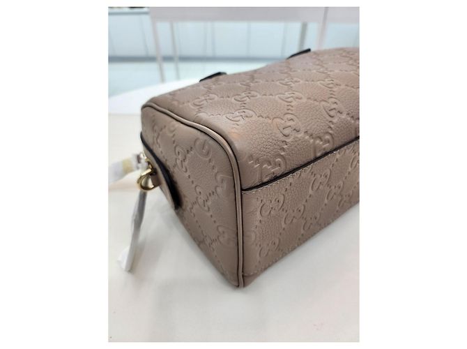 Gucci GG Emblem Kleine Handtasche mit Obergriff Braun - Ansicht 17