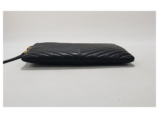 Saint Laurent Bolso Clutch Matelassé Nuevo Mediano - vista 4