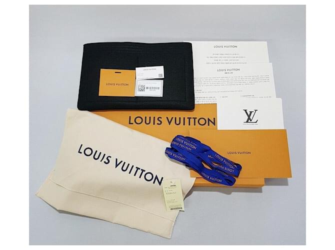 Louis Vuitton Pochette Monogram Daily Nero - vista 10
