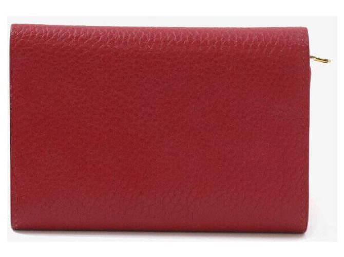 Louis Vuitton Billetera Compacta Capucines en Taurillon Roja - vista 3