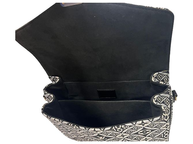 Louis Vuitton Borsa a Spalla Pochette Metis MM Nera Nero - vista 8