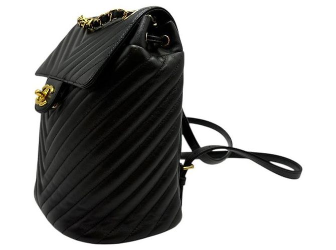 Chanel Zaino Urban Spirit in agnello Chevron nero - vista 3