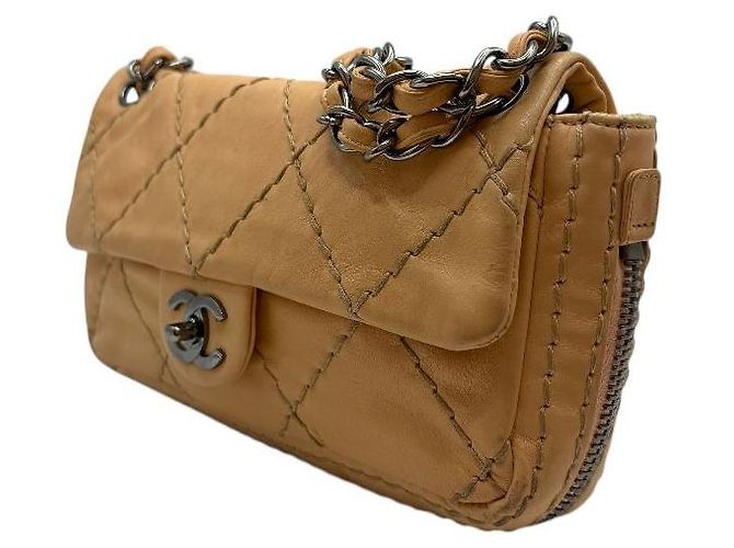 Chanel Borsa con patta e zip Wild Stitch beige Marrone - vista 3