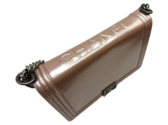 Boy Chanel Borsa a spalla grande con pattina in vernice rosa - vista 7