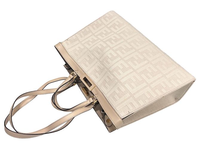 Fendi Borsa Tote e Borsa a Spalla FF Peekaboo in Tessuto Bianco - vista 7