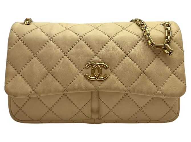 Chanel Wild Stitch Schultertasche mit Klappe und zwei Taschen in Elfenbein Weiß - Ansicht 2