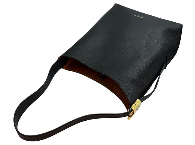 Louis Vuitton Borsa a Spalla Low Key Hobo MM Nera Nero - vista 6