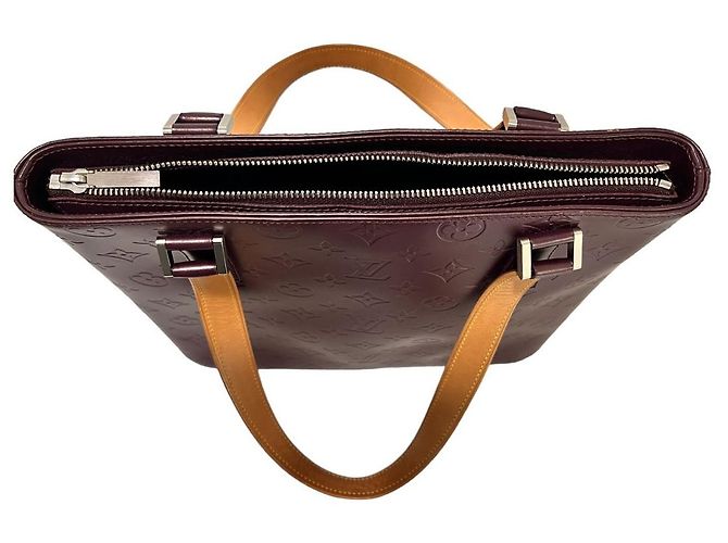 Louis Vuitton Borsa Tote Stockton Monogram Bordeaux Rosso - vista 7
