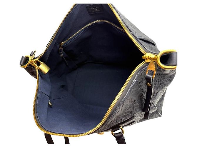 Louis Vuitton Borsa a Spalla Amprente Lumineux PM Nera Nero - vista 8