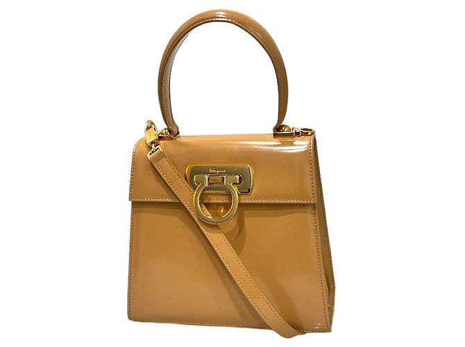 Salvatore Ferragamo Borsa Tote Gancini Kelly Small Camel Marrone - vista 7