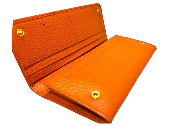 Prada Portafoglio lungo da donna Saffiano con hardware dorato Arancione - vista 6