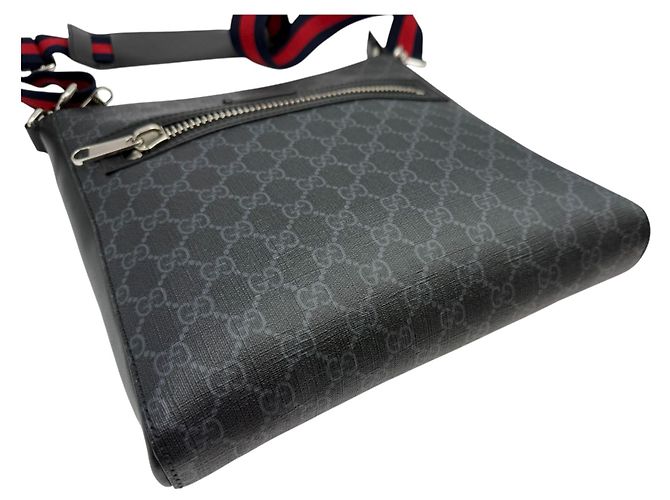 Gucci Borsa a tracolla media GG Supreme Web Stripe Nero - vista 5
